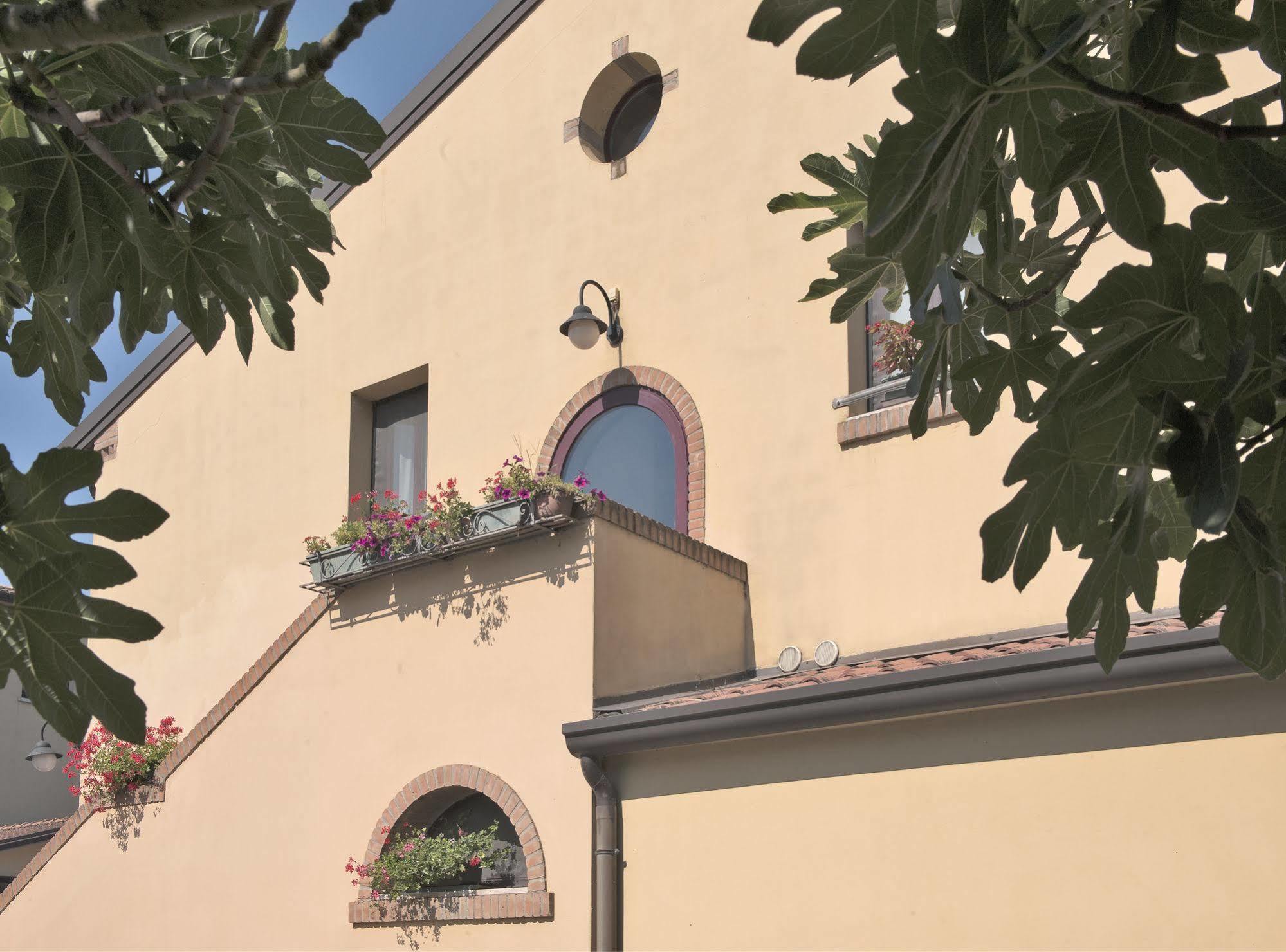 Villa Belfiore Ostellato Luaran gambar
