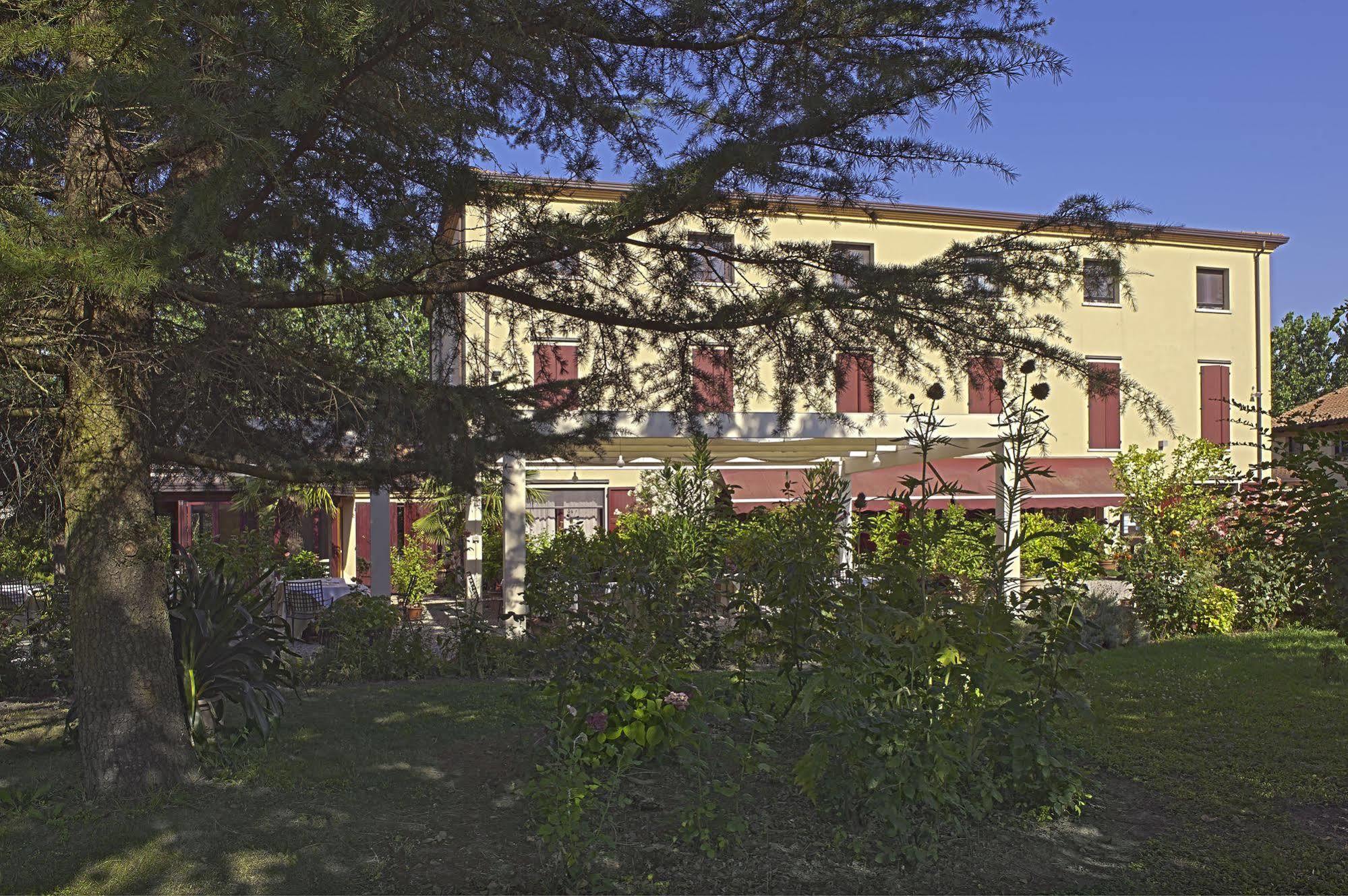 Villa Belfiore Ostellato Luaran gambar